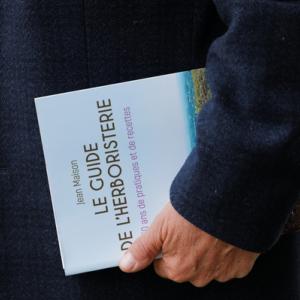 LIVRE LE GUIDE DE L'HERBORISTERIE